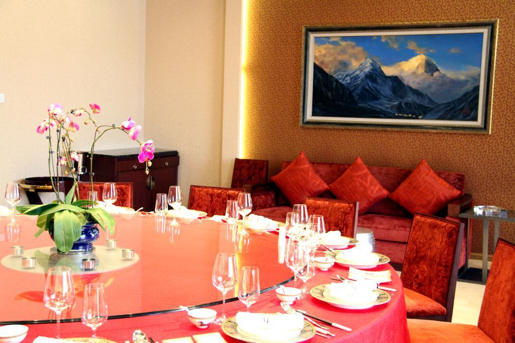 Fliport Garden Hotel Lhasa Exteriér fotografie
